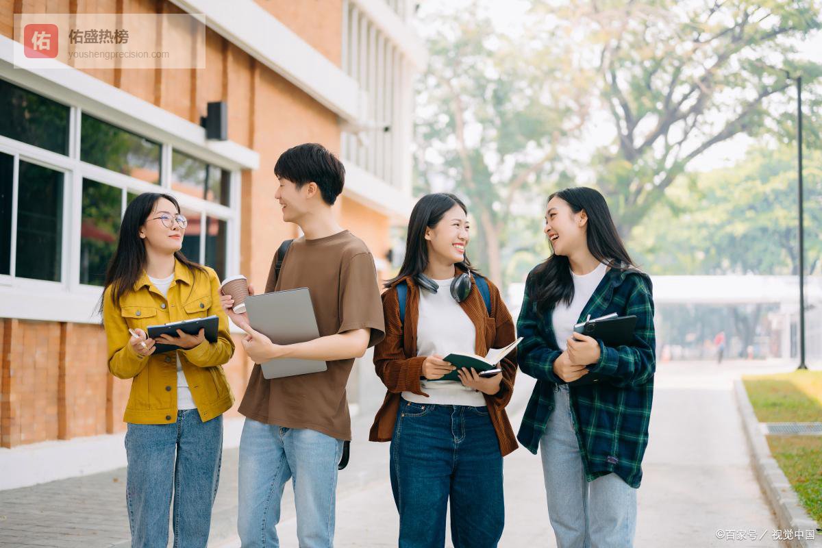 亲戚家孩子硕博连读读到第三年退学，我才知道直博和硕博差的不只是时间