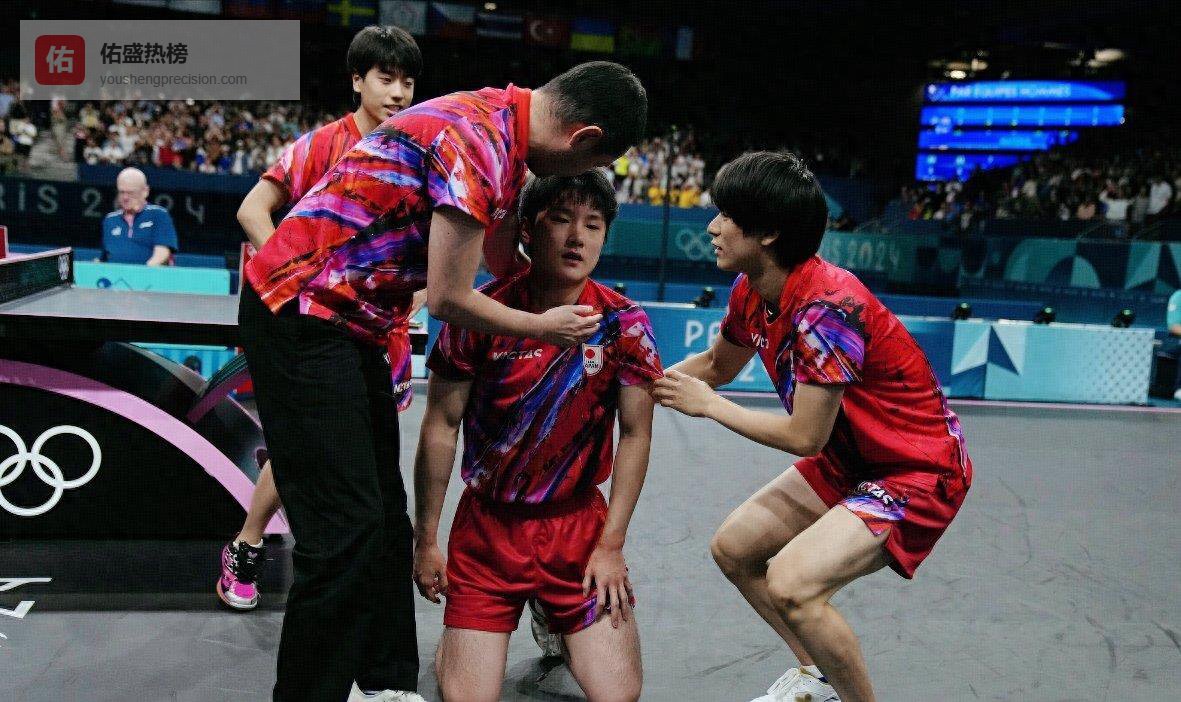 王楚钦没料到，输球不到24小时，张本智和因一举动，竟让全网黑转粉