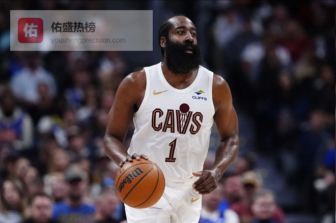 哈登关键时刻命中率第一，这打脸多少人？更让骑士队球员获益不少