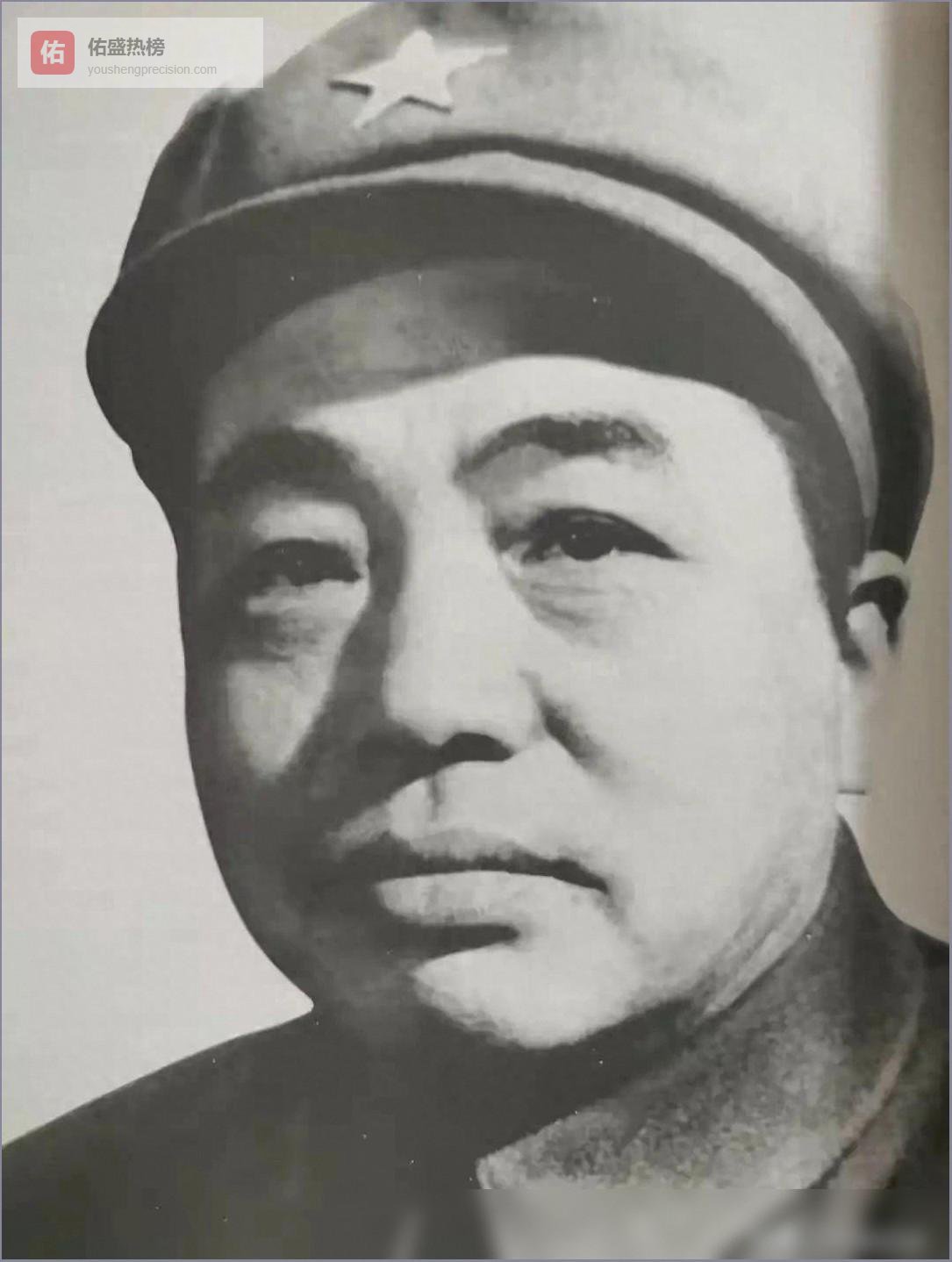 1973年，彭德怀元帅在走廊被押去做检查，侄女迎面撞见，颤抖着只敢问四个字，他无声点头，那竟是两人最后的诀别