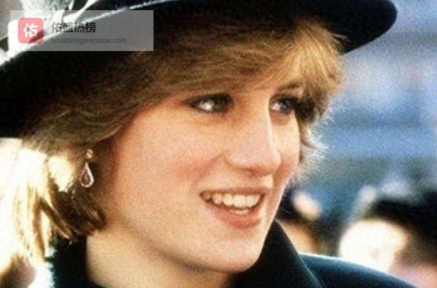 特朗普在1996年戴安娜王妃离婚后热烈追求，每日空运鲜花高调示爱