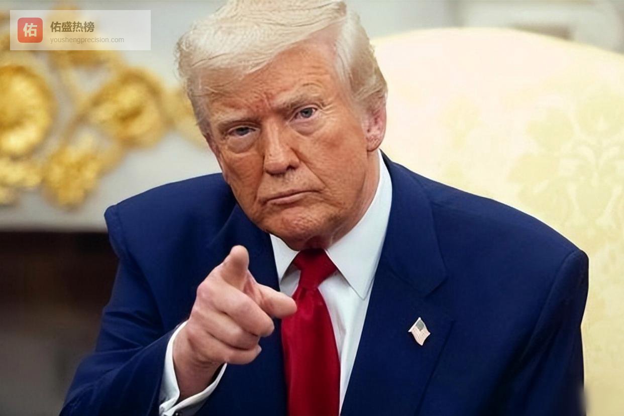 一架美战机在南海被中国神秘武器击落？特朗普：很快就会知道结果南海这块水域向来不平静，2025年10月26日下午，美国尼米兹号