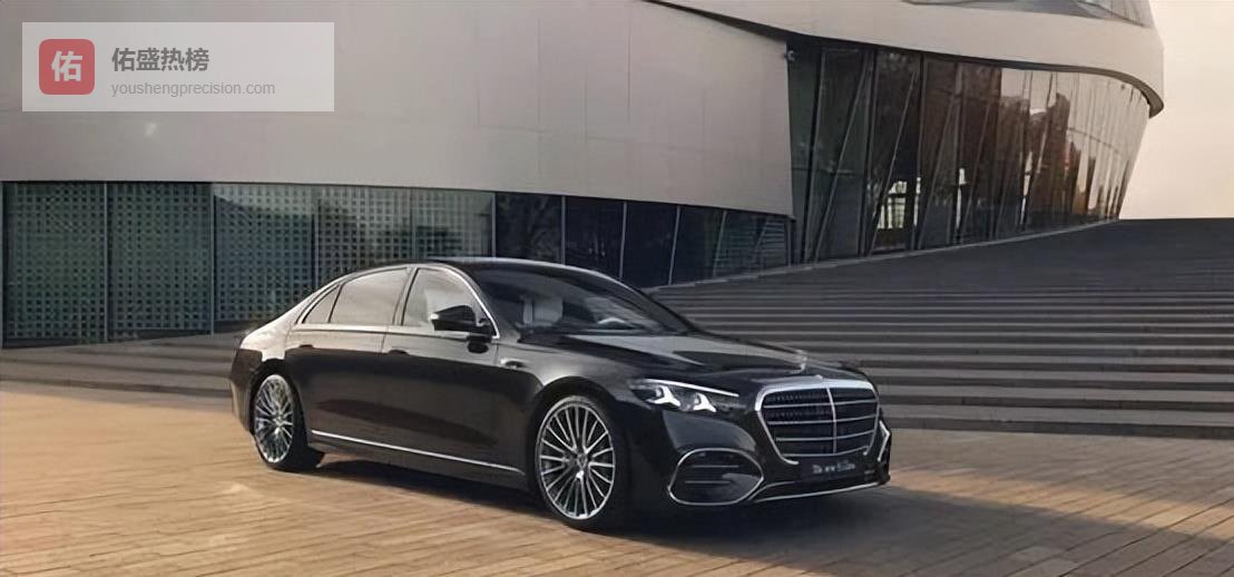 奔驰新S级“低调”改款，车长超5米3，配副驾驶娱乐屏，智能化提升，V6发动机