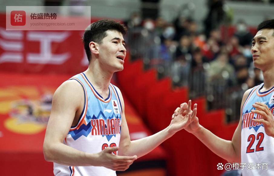 CBA惊天大冷门！新疆20分惨败江苏跌至谷底，庞峥麟29+8打爆豪门，阿不都沙拉木仅6分全程隐身