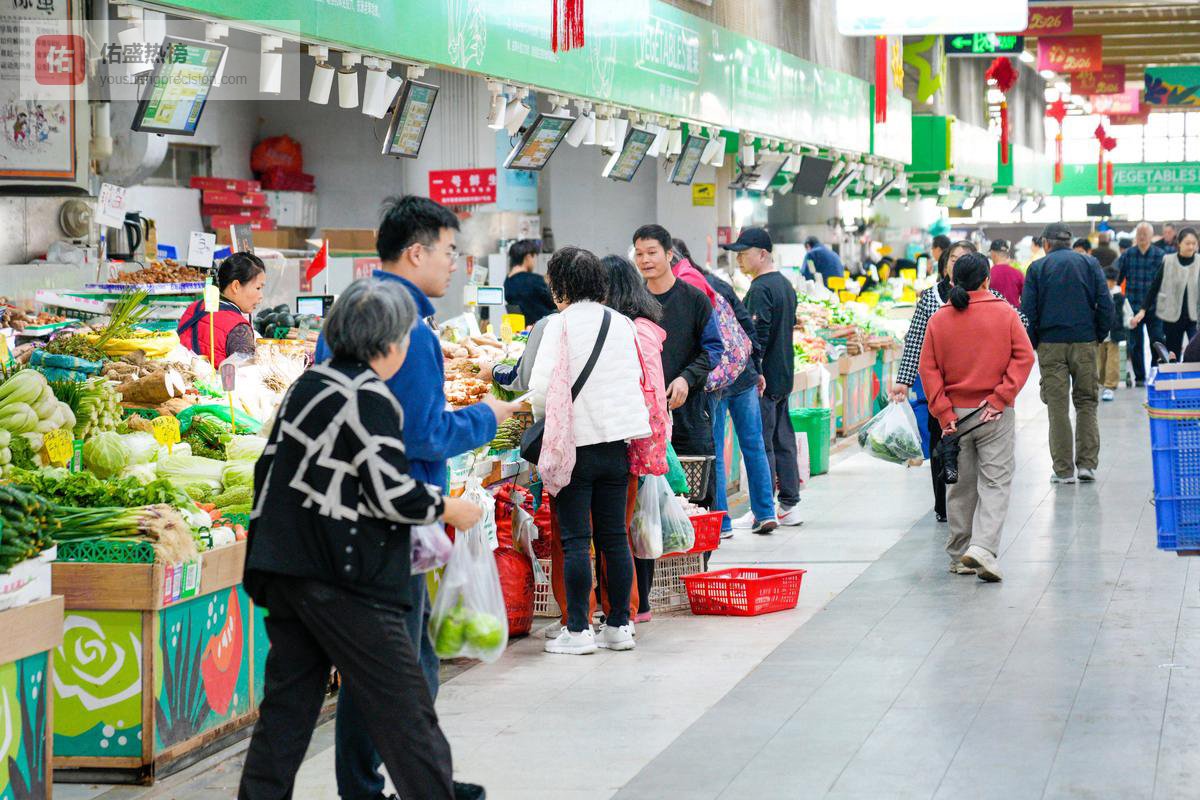 菜市场闭市前抢肉攻略：如何用半价买到酱牛肉好材料