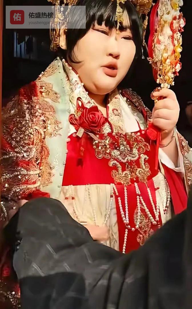 从230斤到180斤，大衣哥女儿朱雪梅还是输了