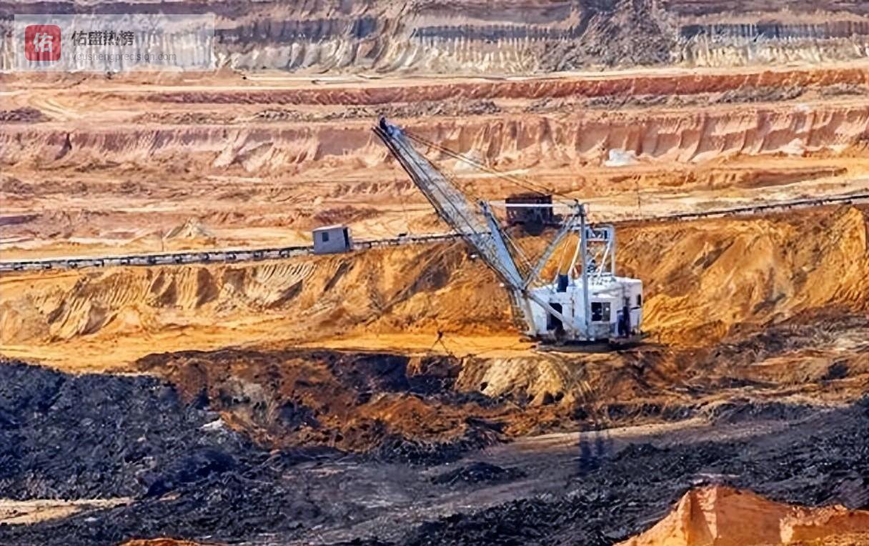 美国编织的弥天大谎，被中国一句话直接戳穿，特朗普只提了一个要求希望中方答应