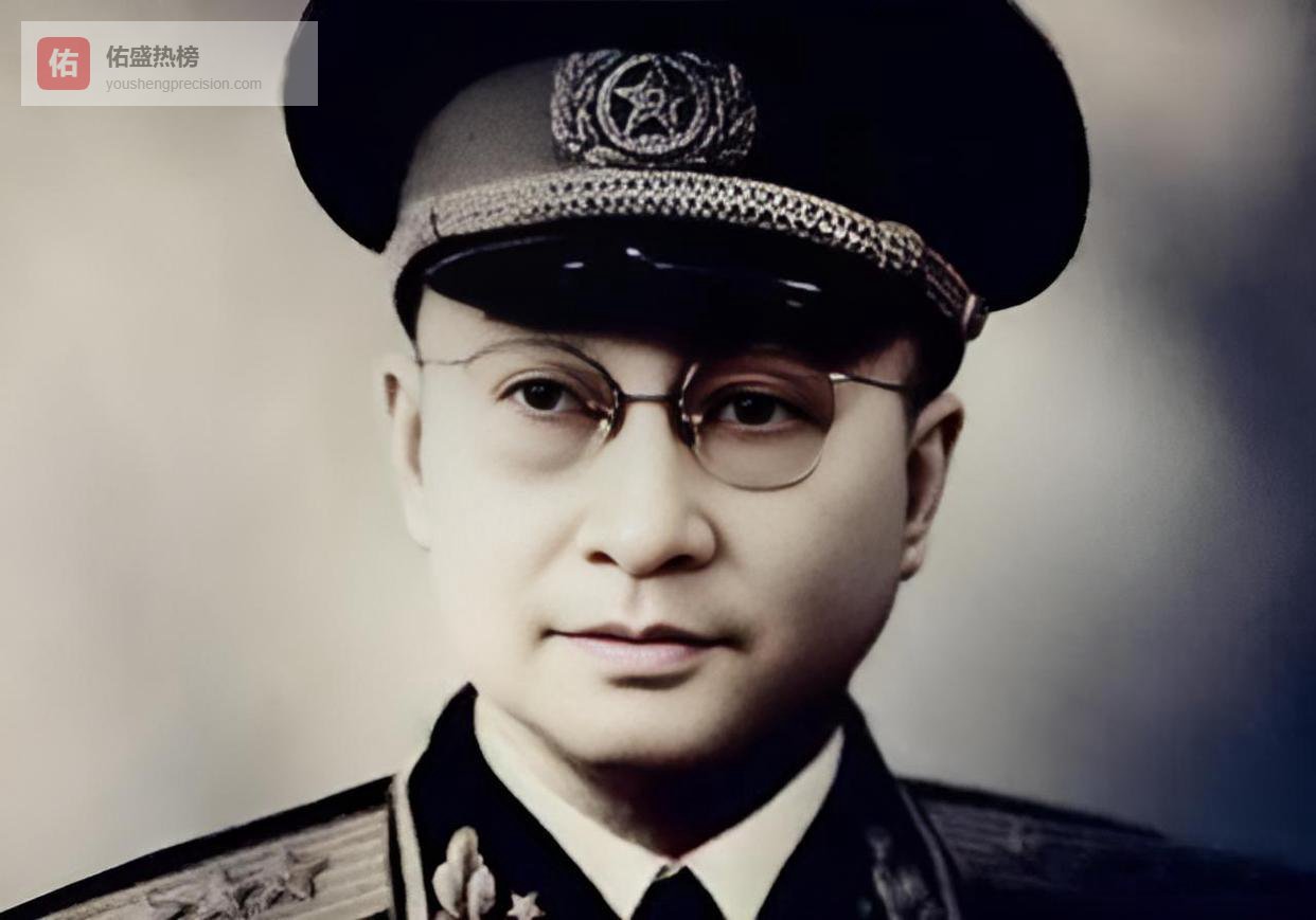 陈赓大将正干得起劲突然被下岗，他怒找彭德怀周恩来都没用，1961年才明白战友苦心