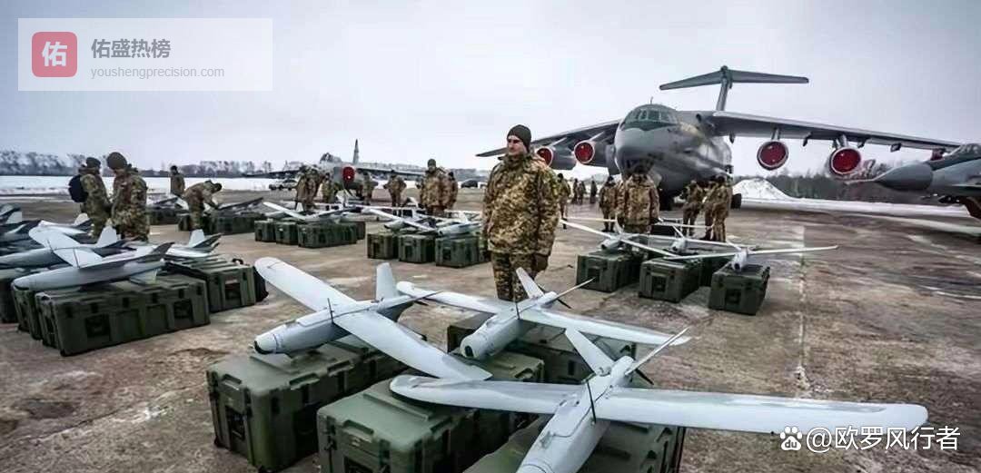 突发特讯！糟糕！乌克兰无人机集群对俄罗斯后方补给线实施突袭，摧毁了俄卡车与弹药库