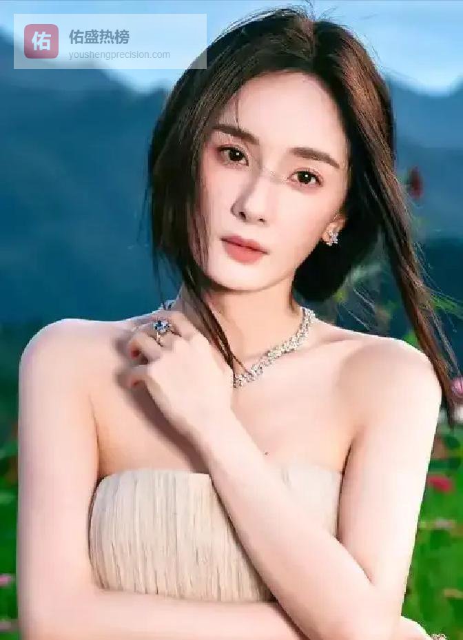 2025年杨幂演技炸裂！3部新作颠覆标签，张艺谋为何赞她像巩俐？