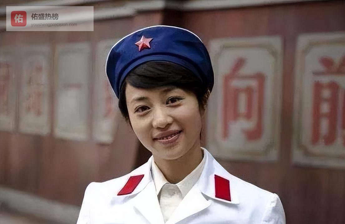 戏红人不红？她演活江亚菲夏冬，却为爱隐婚十多年，如今丈夫是北影院长！