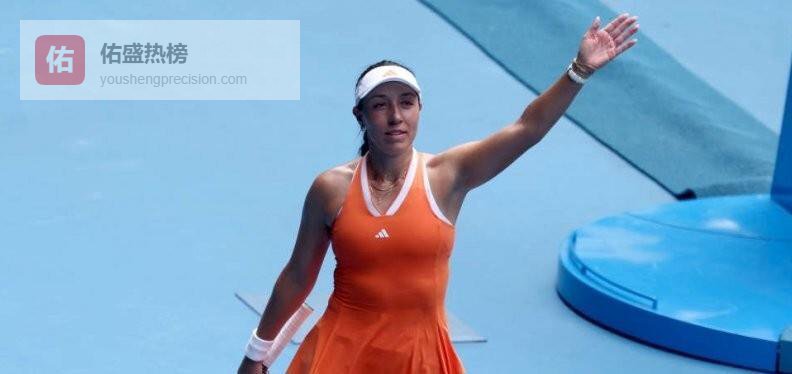 有惊无险！佩古拉2-1险胜陶森，成为迪拜站首位四强选手