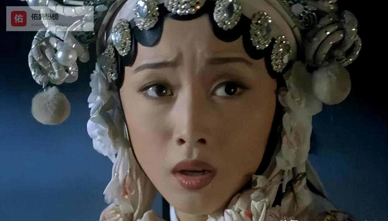 一婚嫁给巨富，二婚嫁给导演，三婚再嫁富商，58岁的她现状如何？