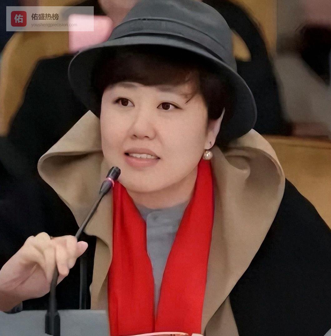 于蕾四连任春晚总导演，谣言不攻自破，创新与人民性同频，马年大秀有看头