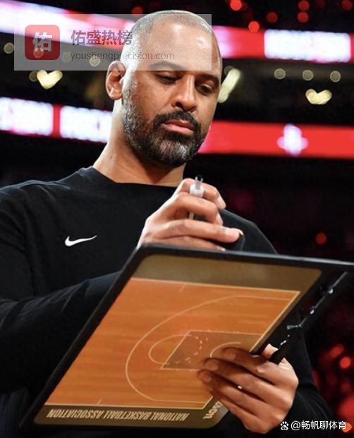 火箭18分翻盘惨案！乌度卡赛后发言甩锅，引起媒体记者众怒