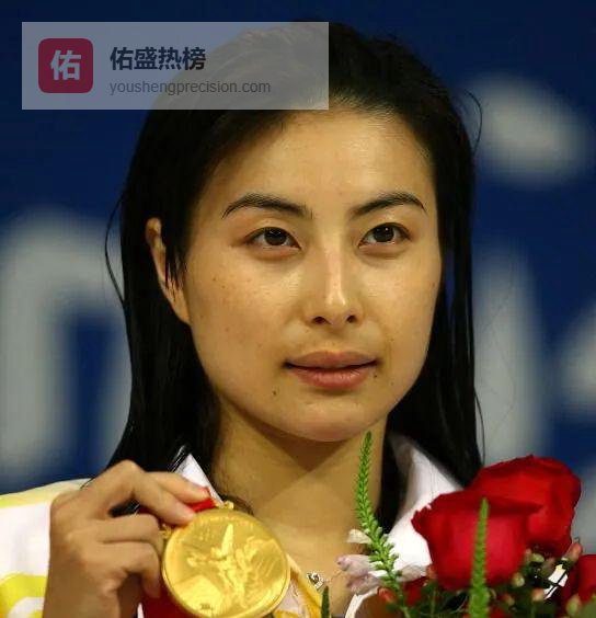 跳水女皇的逆风翻盘：从第五名到四枚奥运金牌