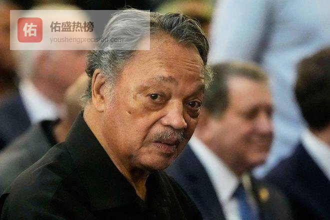 杰西·杰克逊牧师罹患罕见神经病，接受生命维持治疗