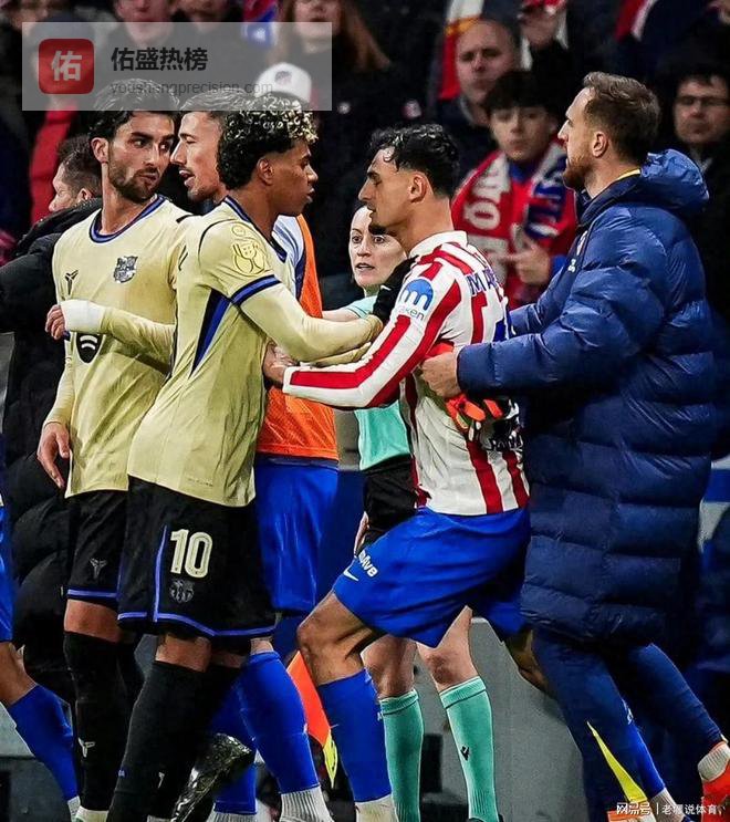 巴萨0-4！赛后评分出炉，全员不及格，不是门将，这人最低！