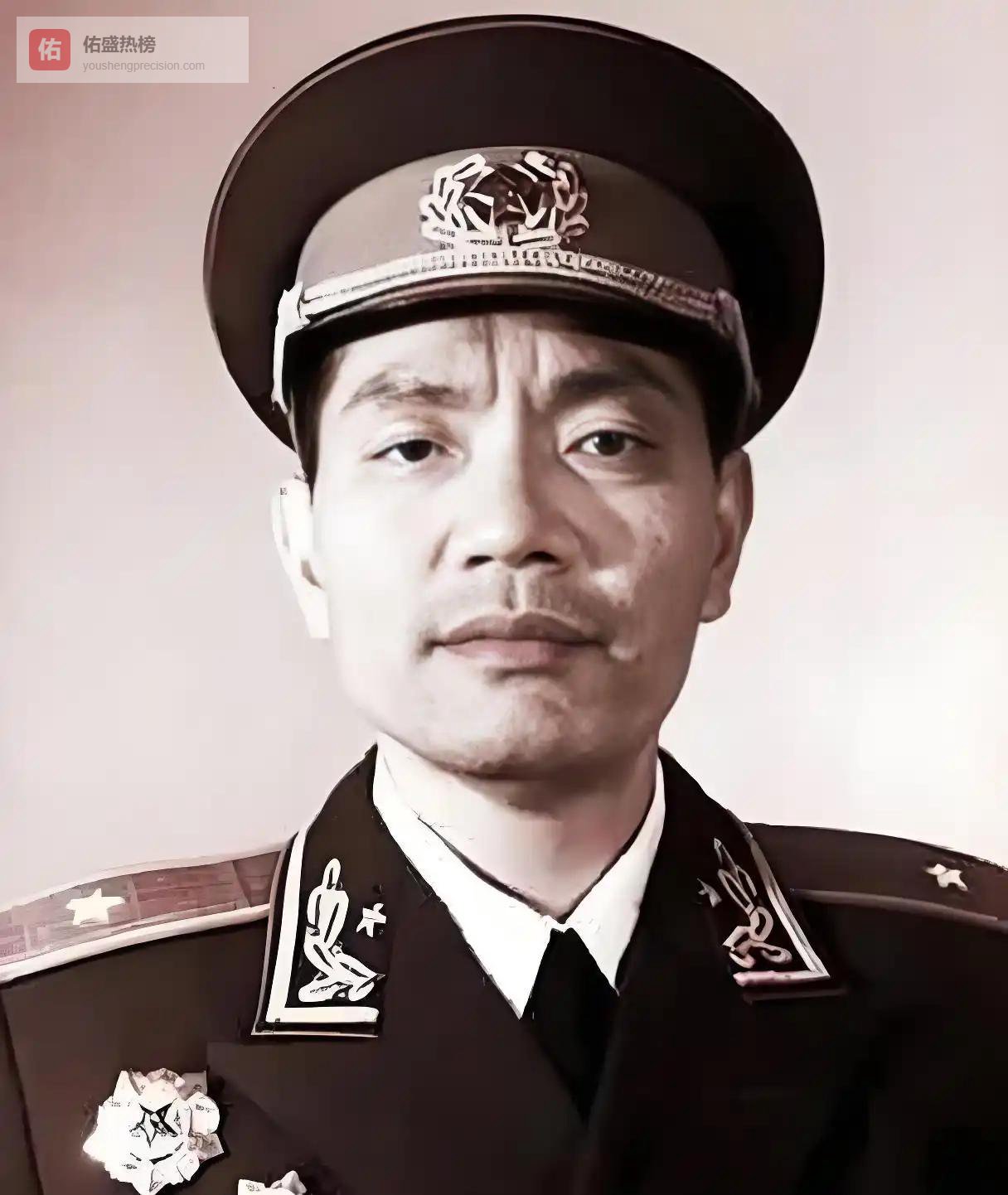 1969年王近山从河南回南京，尤太忠打遍电话邀旧部接站，换来的全是推脱，他摔了电话：你们不敢去，我去