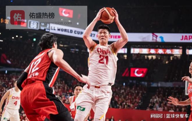 男篮14分大逆转专家暴怒！日本队太不要脸了：裁判真的无法无天