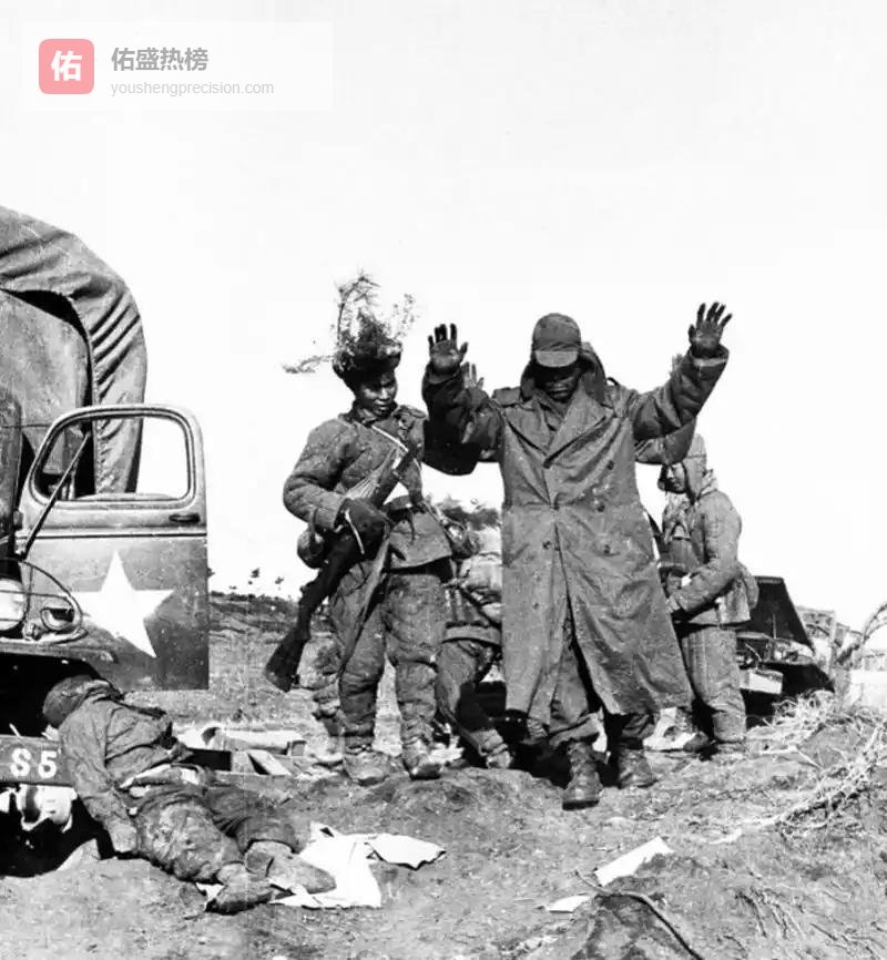 1950年仗还没打完，毛泽东为何突然取消兵团制？背后原因究竟是什么？