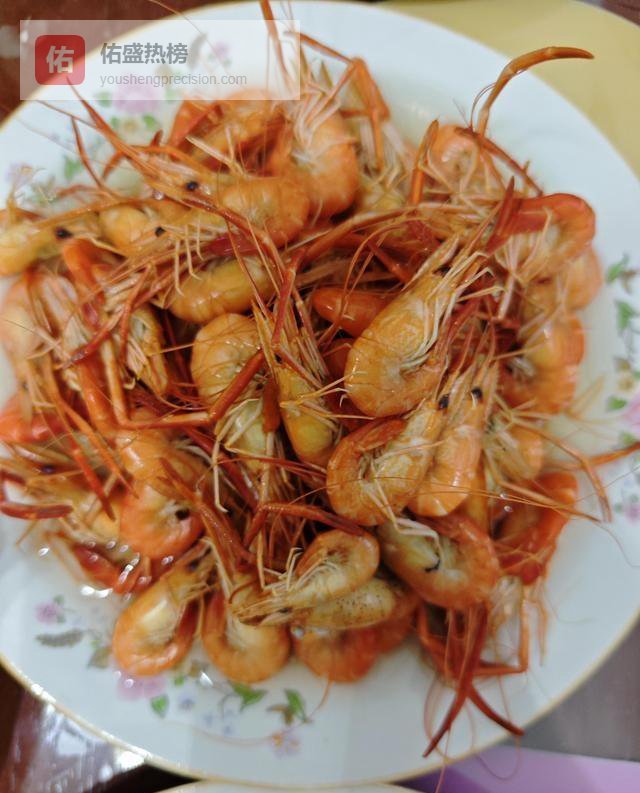 「拷问4年货清单，少讲一句“压岁钱”的真相让我后背发凉」