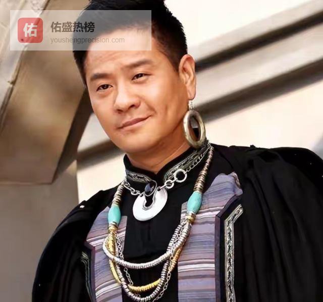 顶级负心汉！成名后与救命恩人离婚娶小三，如今前妻红了他糊了