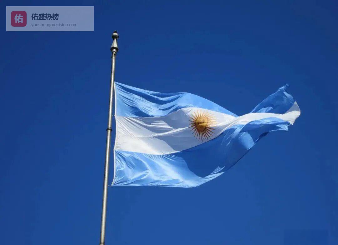 阿根廷捧杯启示录：狂热与纯粹如何炼成？