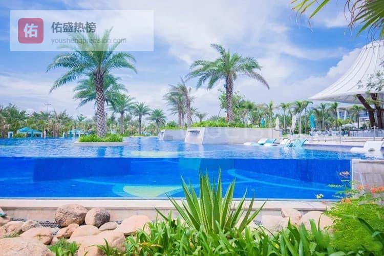 拒绝翻车！伊贝莎无边玻璃泳池建造避坑攻略