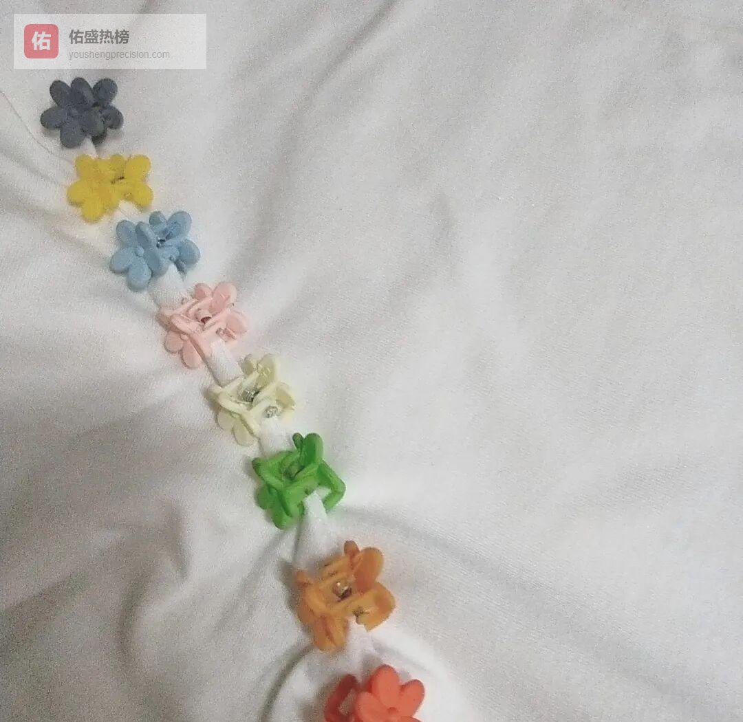 雨夜朝露：秦朝辰与顾怀露的倾盖相逢