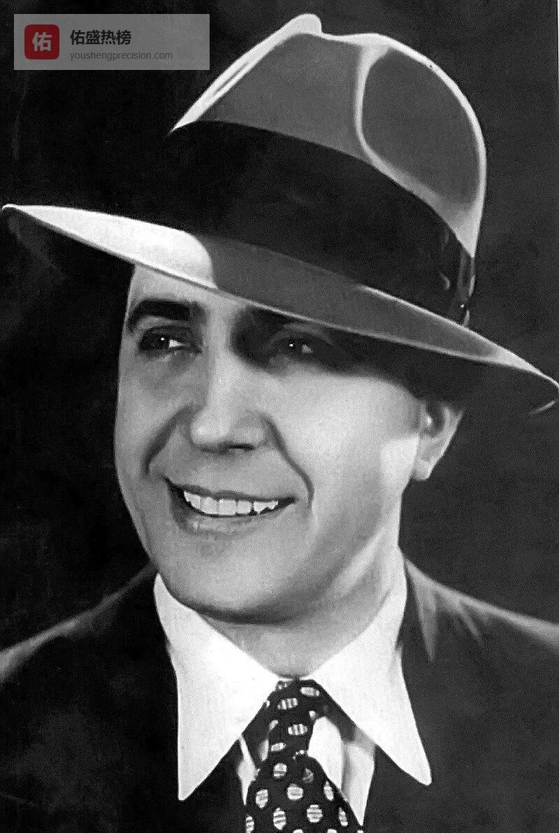 探戈歌王卡洛斯·加德尔：未竟电影里的绝唱