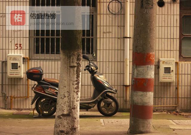 选电动三轮车别只迷信品牌！踩过坑才懂：这3点才是真关键