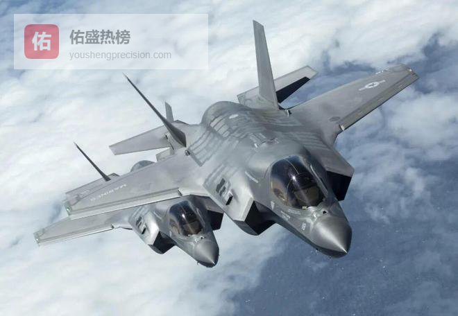 特朗普继续向中东集结重兵，大战一触即发？