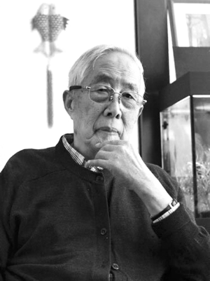 1942年延安一张秃树画让华君武差点吓破胆，主席点名要请他吃顿饭，这饭局背后的门道可比画画深多了