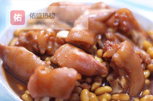 软糯脱骨的黄豆炖猪蹄，家庭版比馆子香十倍