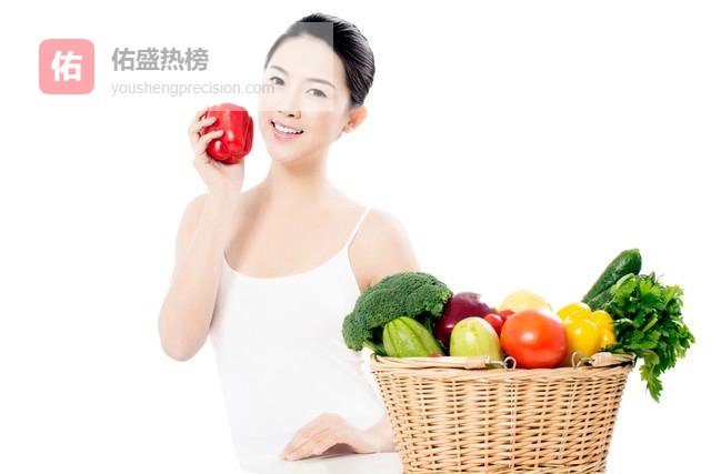 女性甘油三酯高别不当回事，这是身体发出的多个潜在健康预警信号！