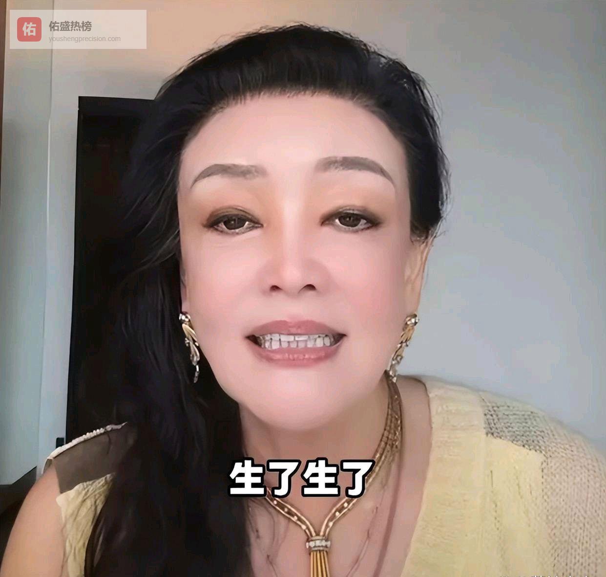 44岁汪小菲三胎得子！张兰直播间笑开花，这波流量到底蹭得值不值