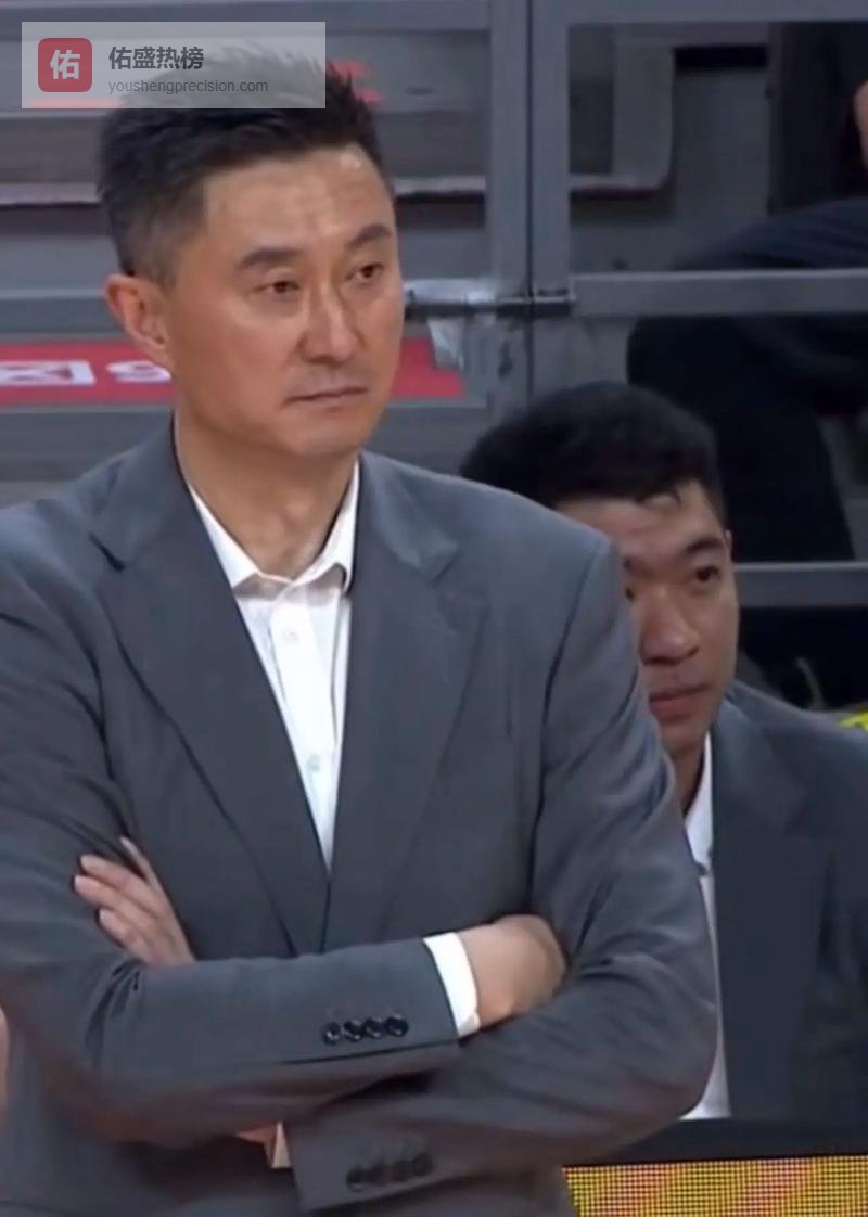 徐杰伤退后广东进攻断电揪心：五连胜的隐忧到底藏在哪？