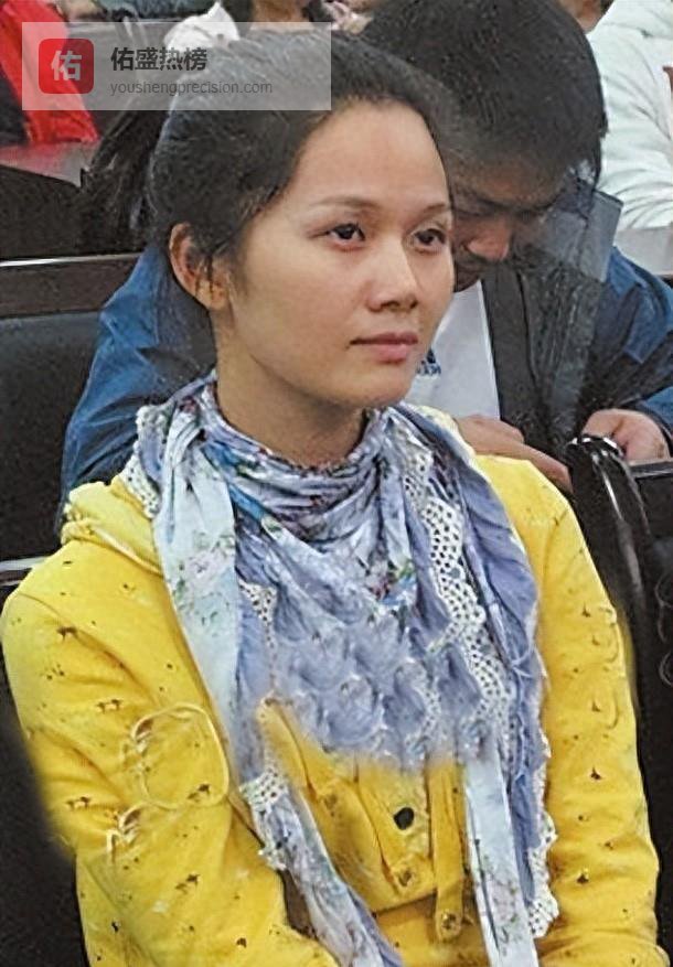 宋祖英亲妹妹是她，比姐姐年轻22岁更迷人，出道17年仍不温不火