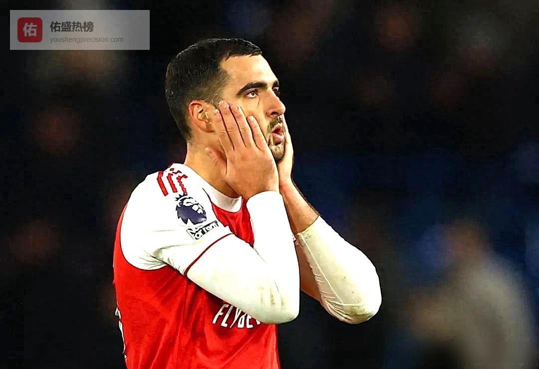 哎呀！枪手这下麻烦大了！塔帅心头肉脚部骨折，冬窗要不要压哨捡漏？