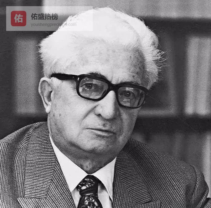 从长时段到跨学科：布罗代尔的三把钥匙