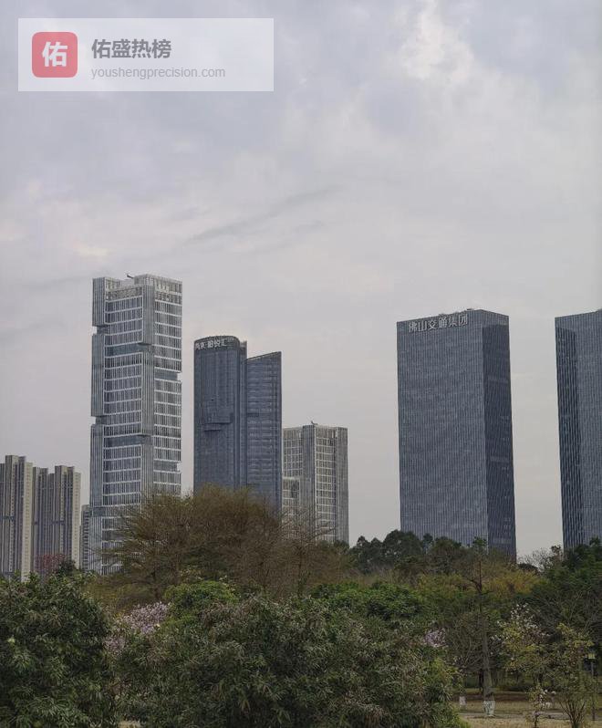 同是顺德不同命，两岸价差 1 万 /㎡！