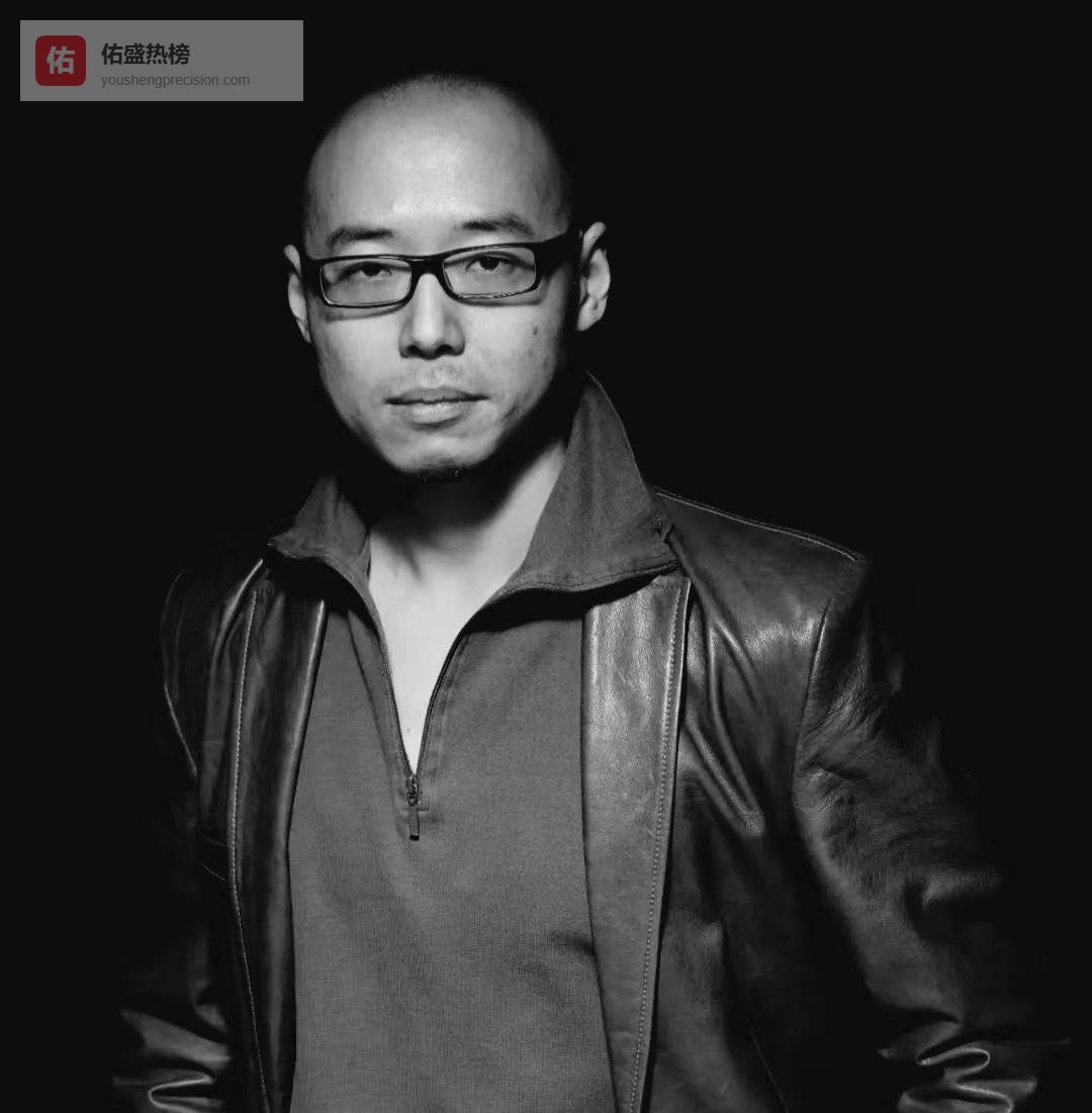 古典旋律与画布碰撞：袁元笔下的中西交响