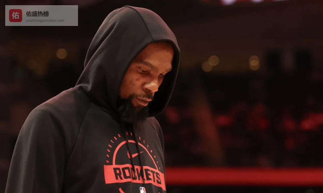杜兰特致命罚球成转折点，乌度卡用人策略引争议！火箭遗憾败给残阵勇士，暴露最大短板