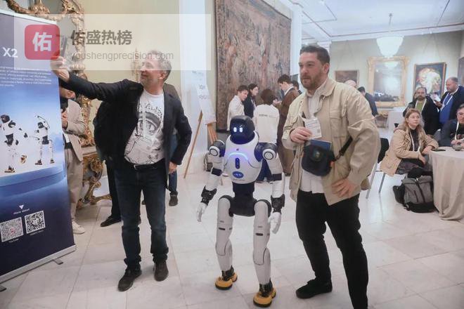 ResearchAndMarkets预测：2035年人形机器人市场规模达2434亿美元