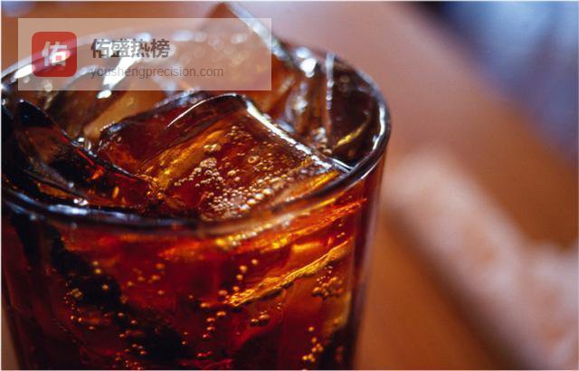 高血脂风险警示！4个“爱好”可能是元凶，对照看看你有没有？