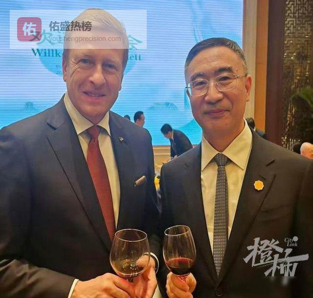 杭州街头电动车越来越多，德国总理却没去北上广