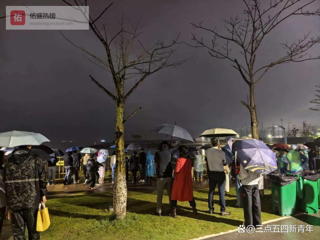 海口“元宵”烟花秀，任务总算完成了