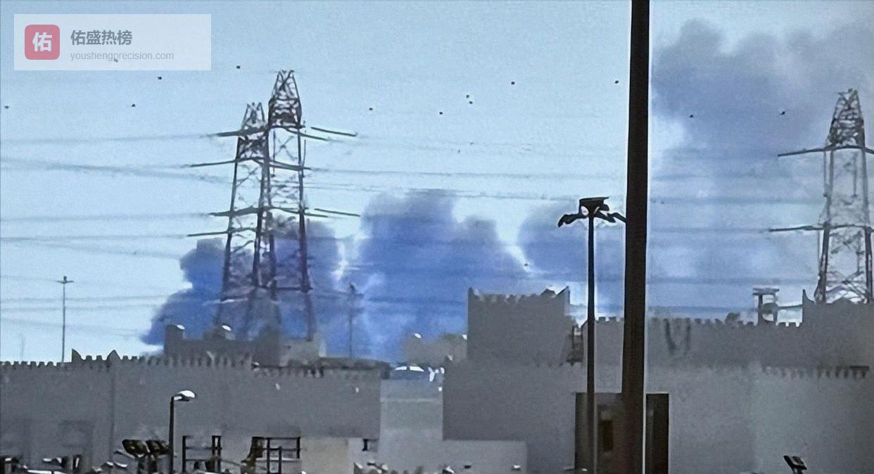 德黑兰2月28巨震，哈梅内伊身亡，伊朗对以美导弹雨倾泻，权力交接快进能稳住中东吗？