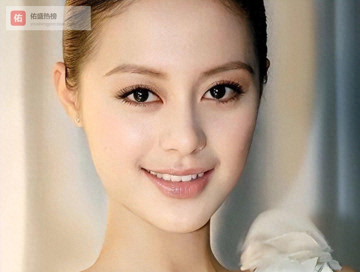 她是央视宠儿，刘烨牵挂多年的“初恋”，出演41次女主却始终不红